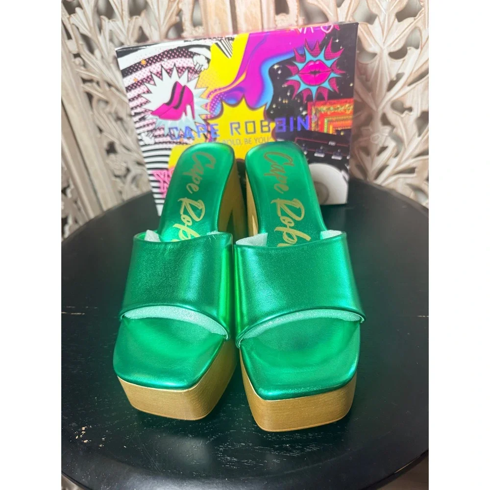 Cape Robbin Enisle Metallic Green Platform Mules Sculptural Wood Heel Size 9
